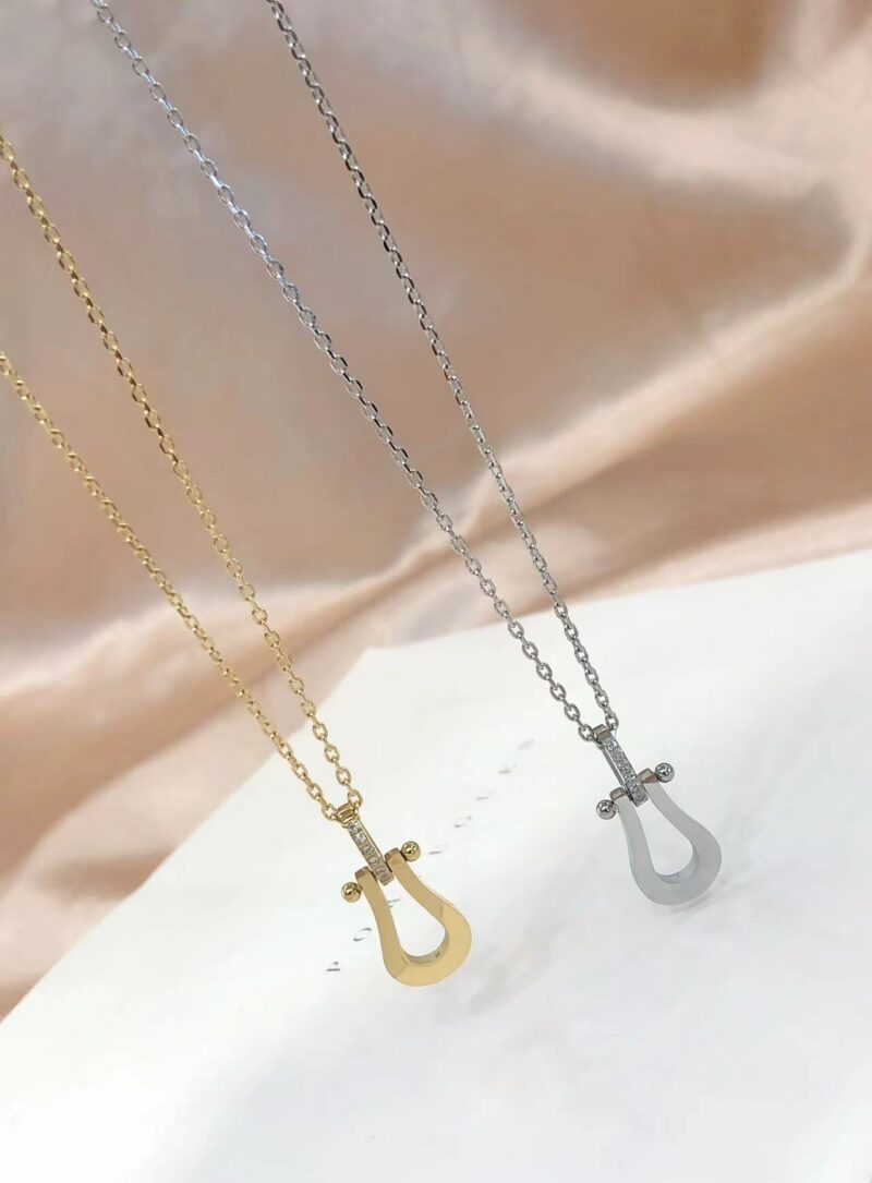 Collier acier
