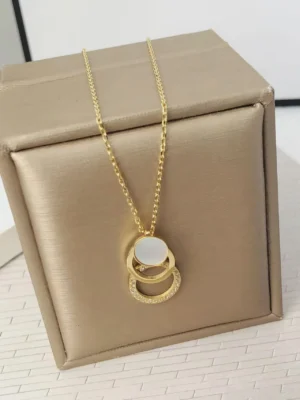 118 Collier