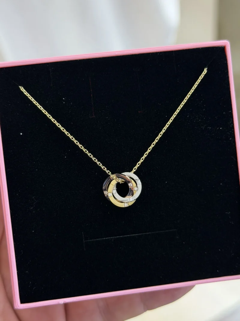Collier