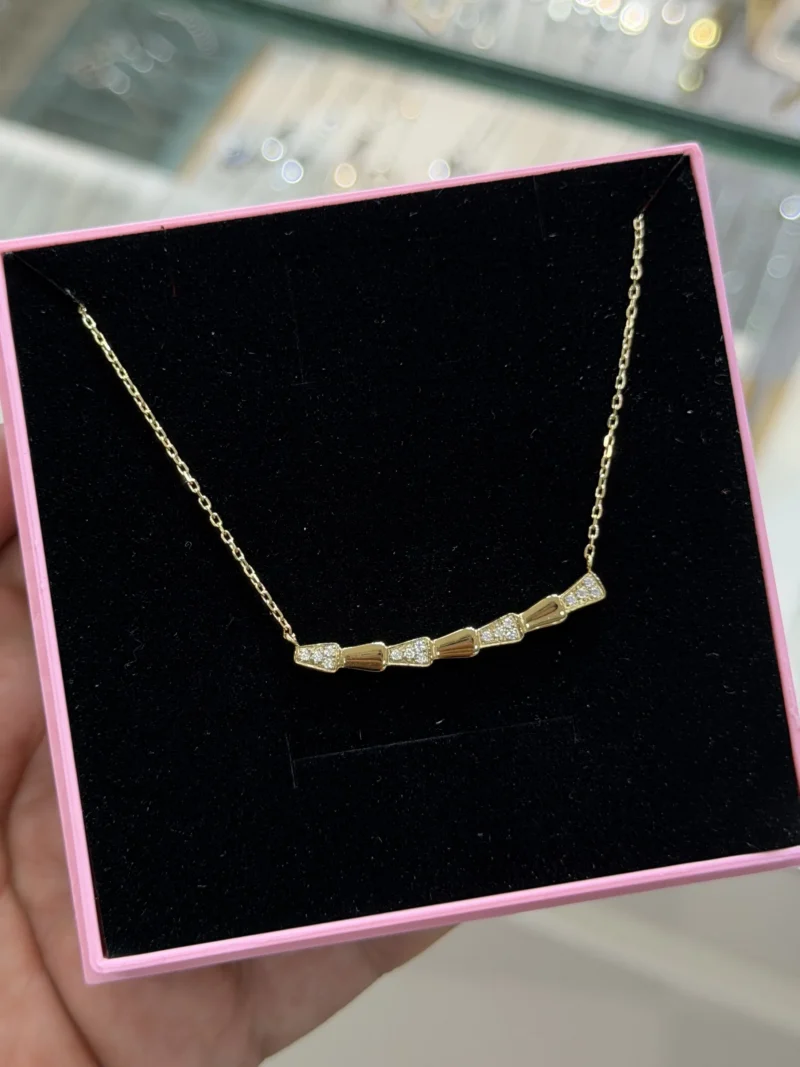 Collier