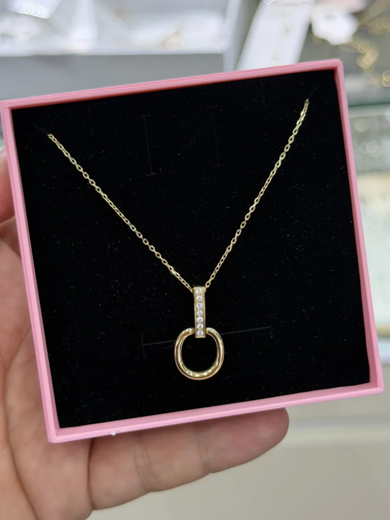Collier