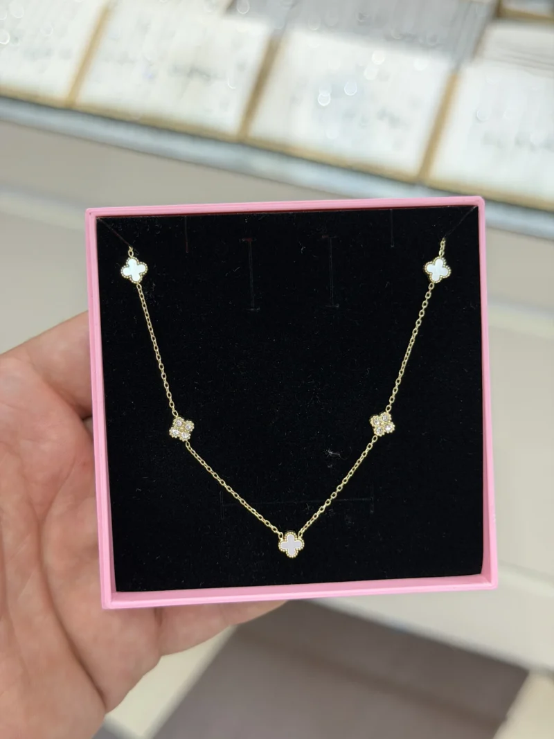 Collier