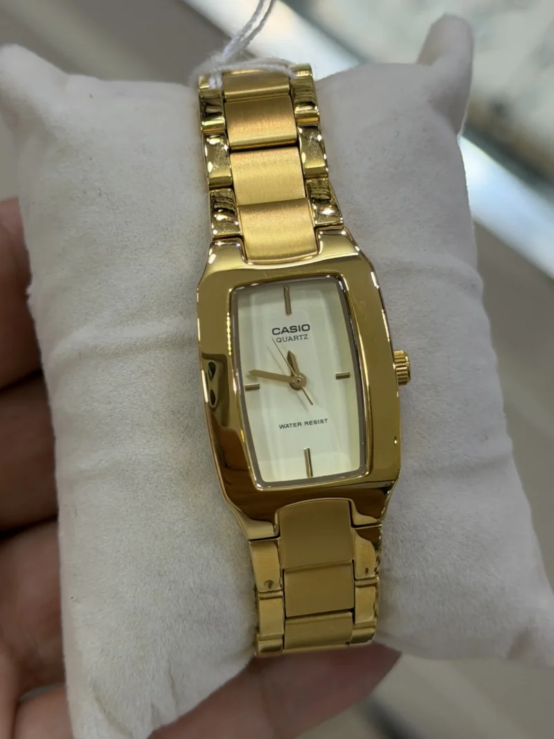 IMG_3935 Montre Casio Femme