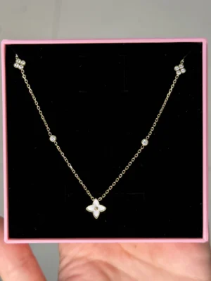 Collier