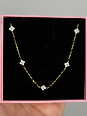 Collier