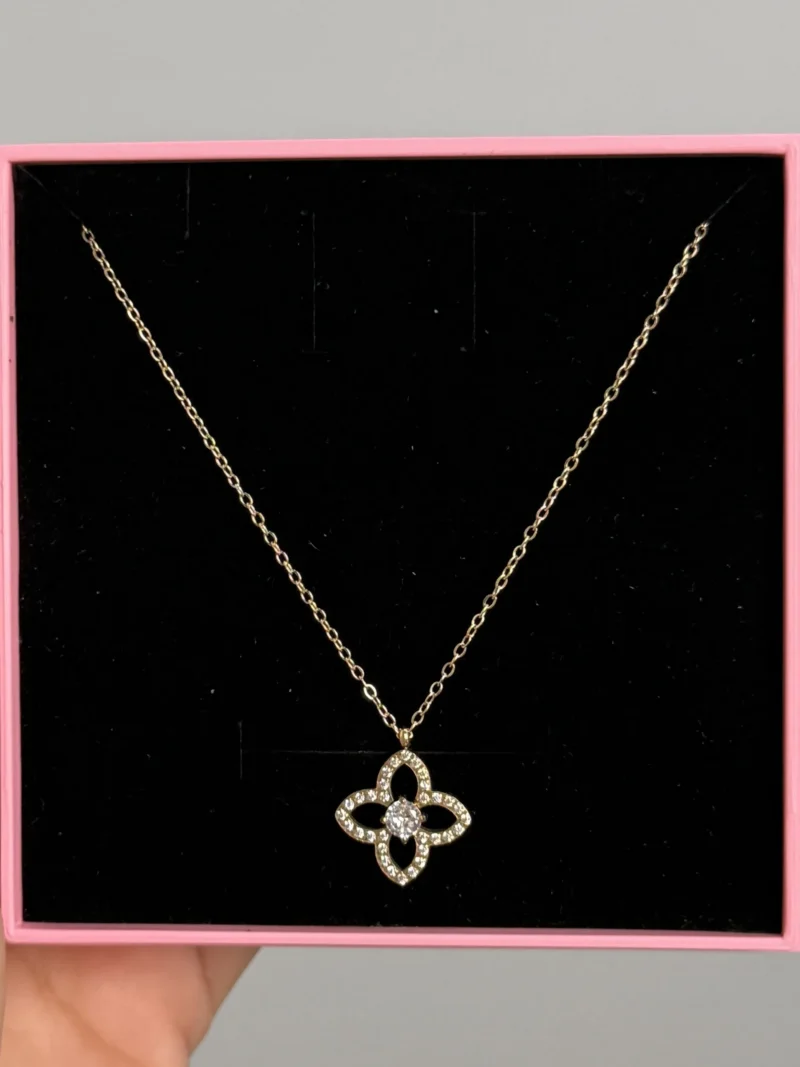 Collier