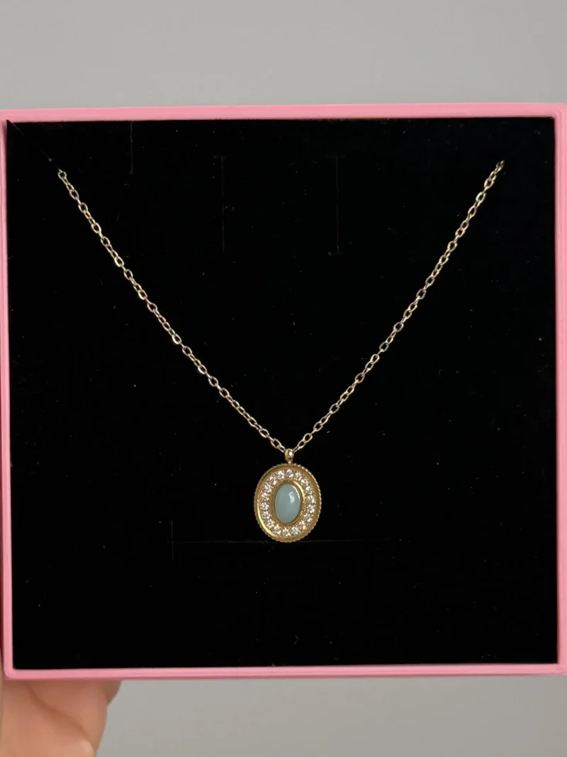 Collier