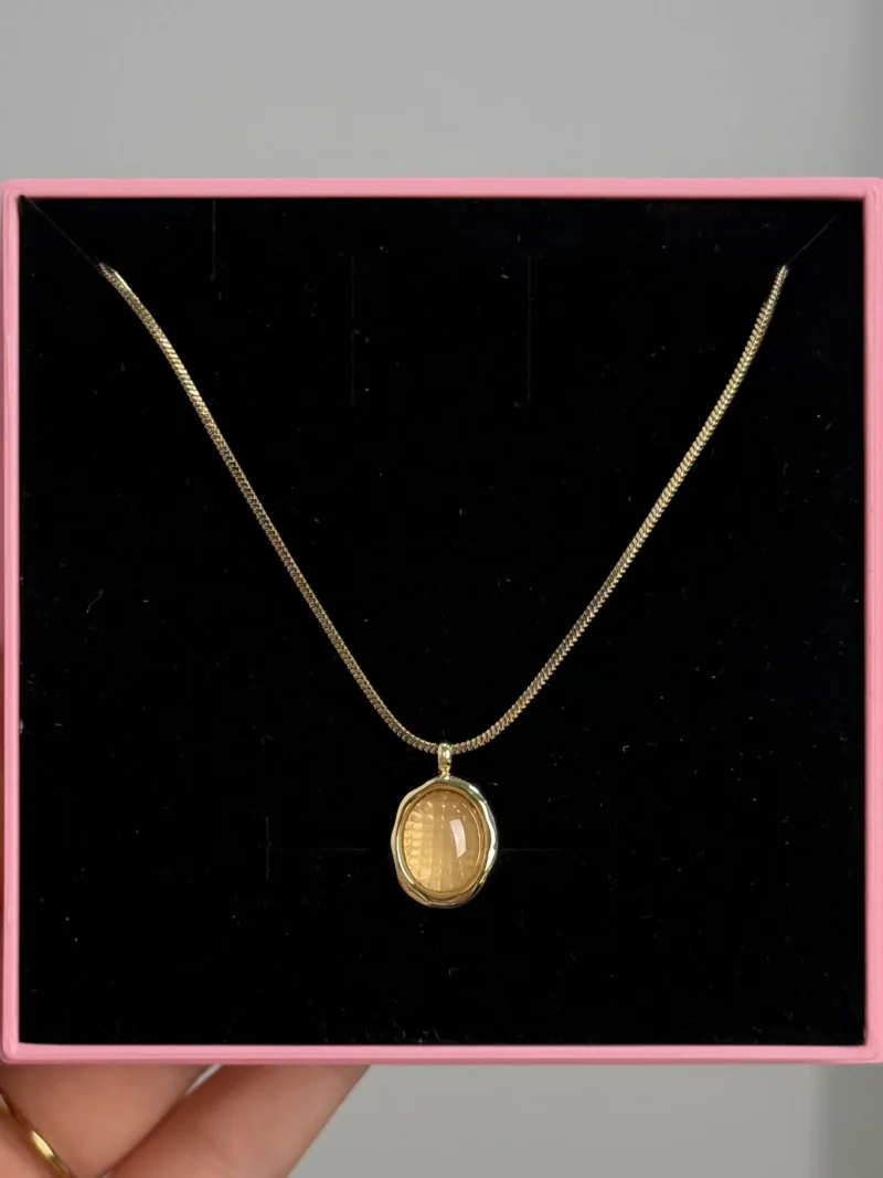 Collier