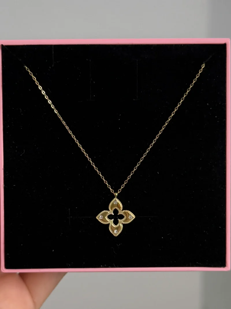 Collier