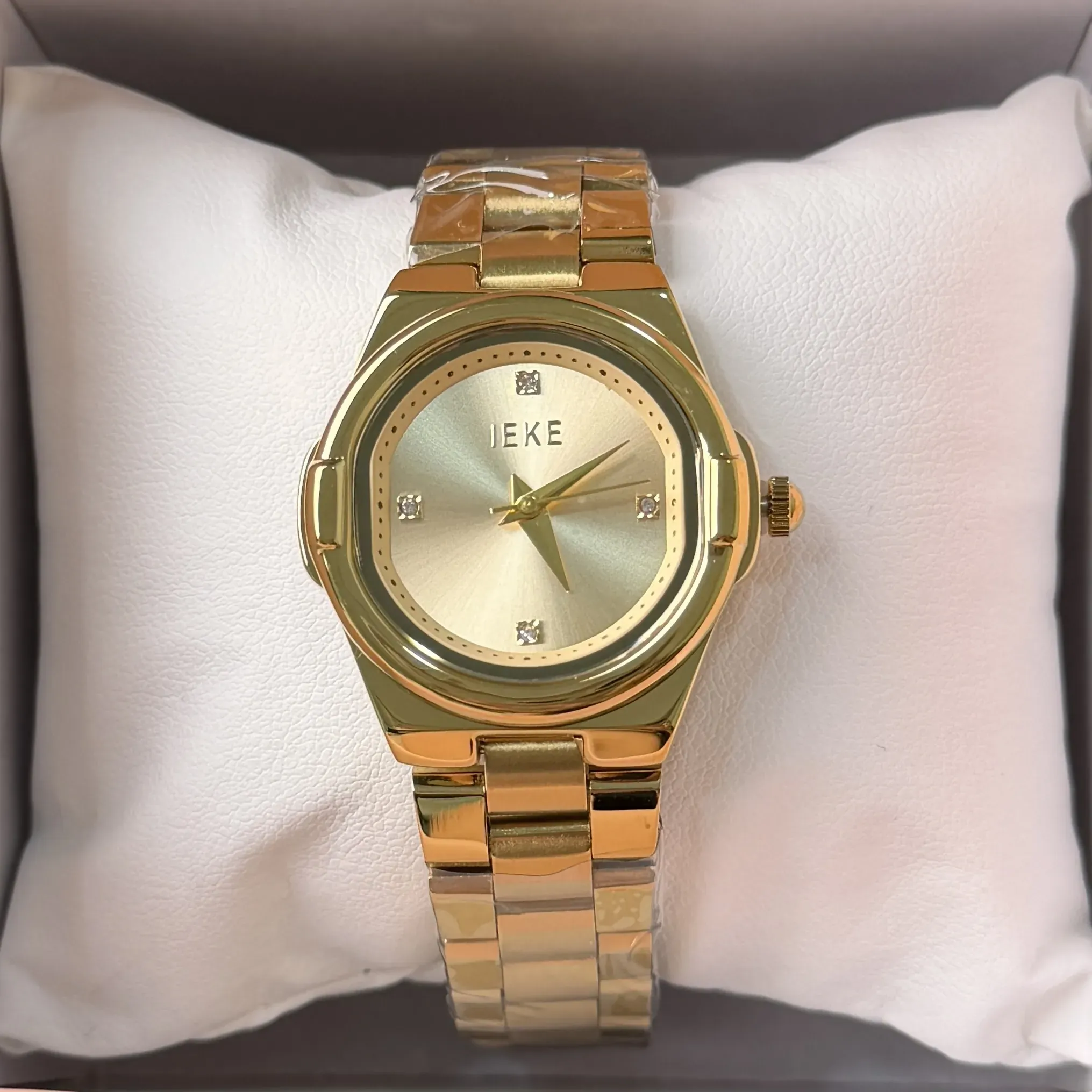 Montre IEKE